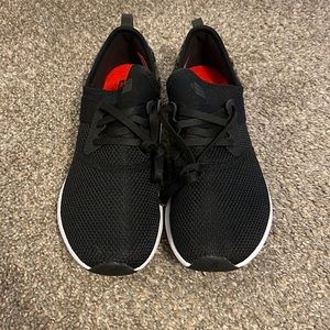 Gently used New Balance Tennis Shoes